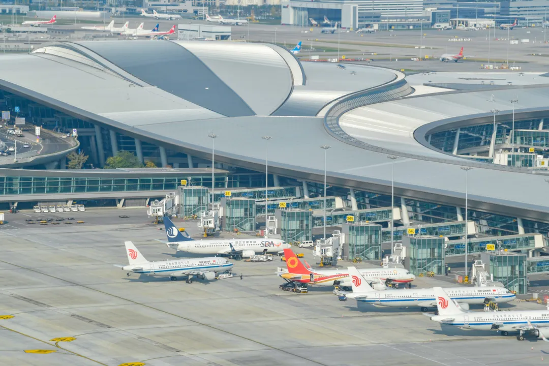 成都国际航线新开：8条航线直通全球，出行选择再升级